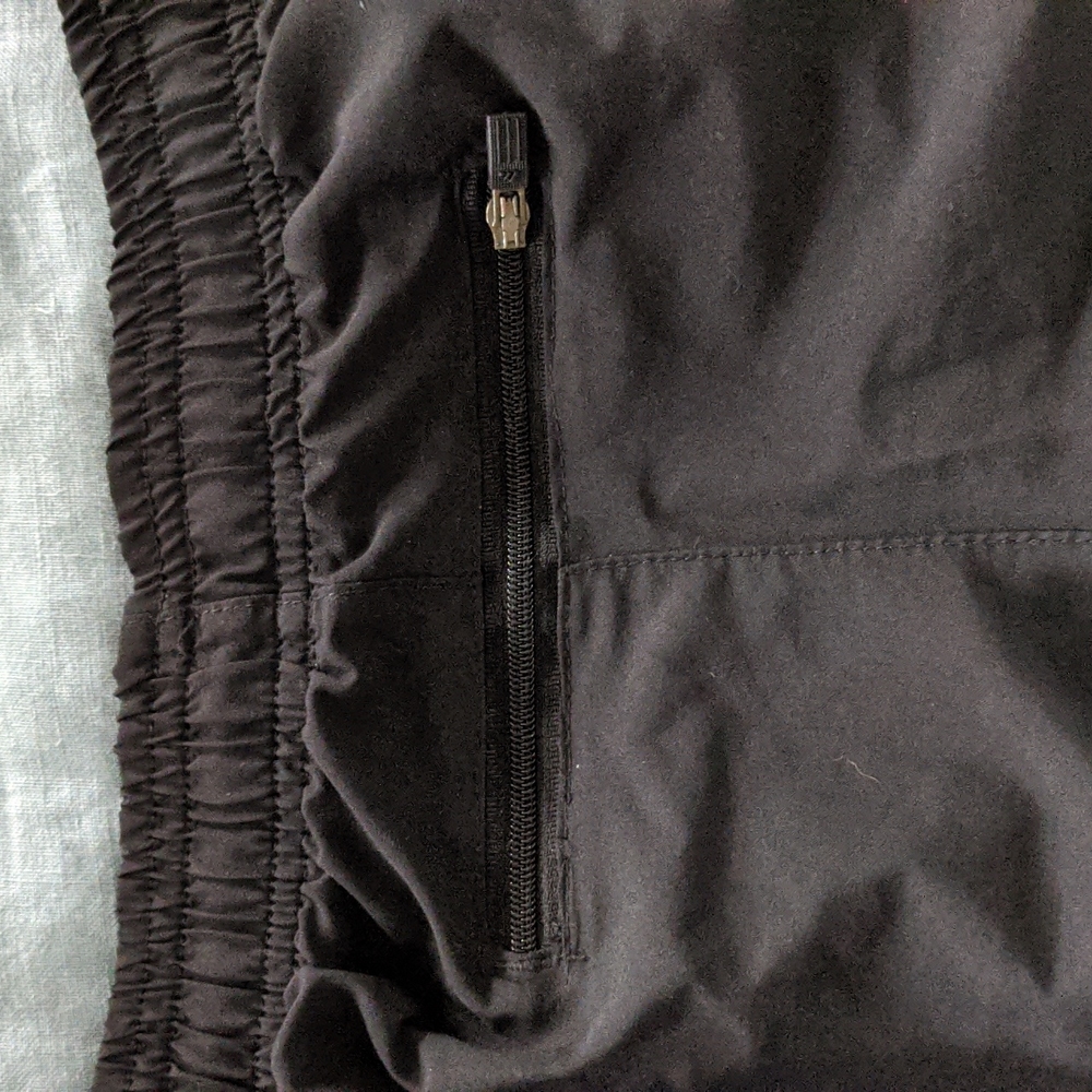 Adidas running shorts climachill S - Picture 3 of 4